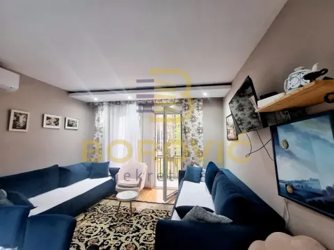 Prodaja, trosoban stan, 54m², Šumice, Beograd - image 1