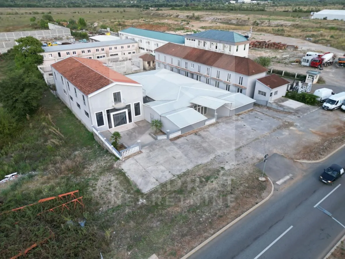 Sale, office space, 1600m², Mareza, Podgorica