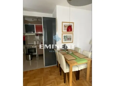 Rent, two bedroom apartment, 52m², Vračar Hram, Vračar Sve Podlokacije - image 5