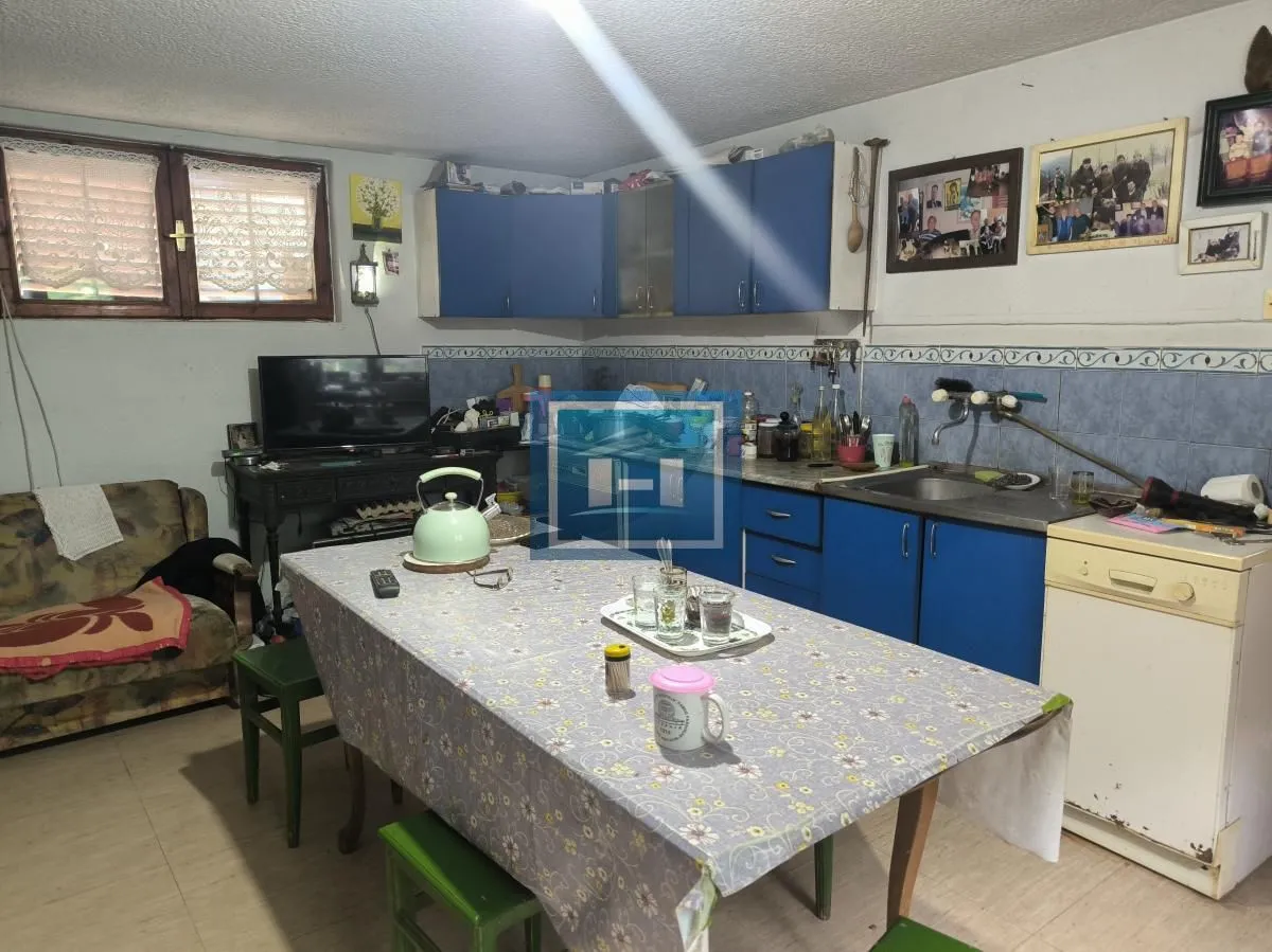 Prodaja, kuća, 300m², Senje, Ćuprija