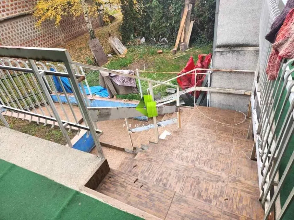 Sale, house, 300m², Ledena Stena, Niš