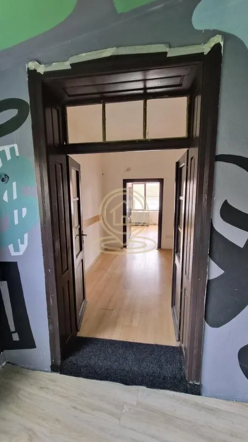 Prodaja, trosoban stan, 75m², Medijana, Niš