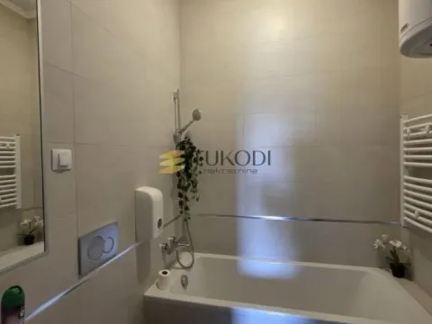 Prodaja, stan, 352m², Centar, Novi Sad - image 36