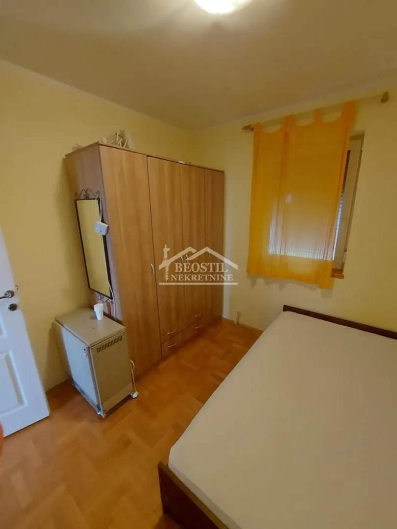 Izdavanje, jednosoban stan, 42m², Zvezdara Sve Podlokacije, Beograd
