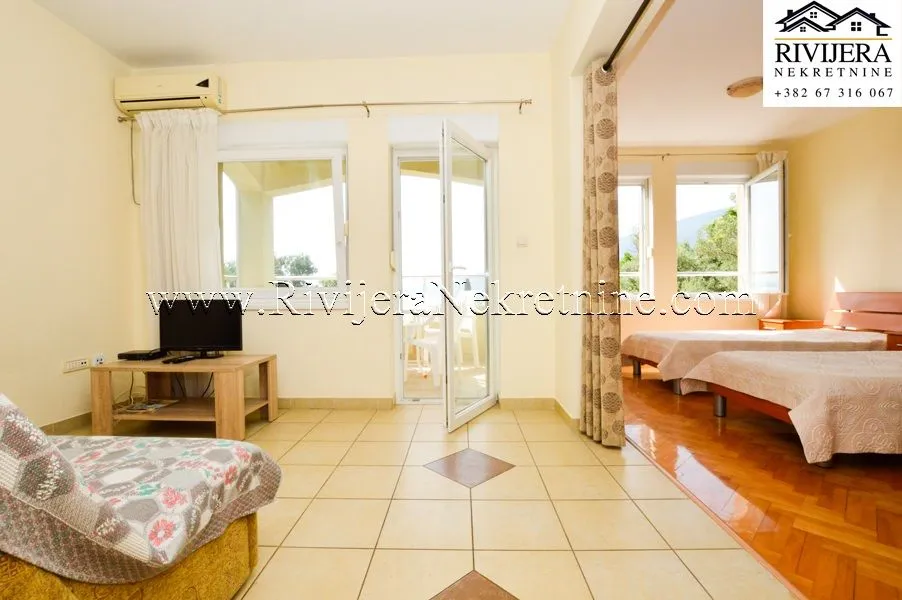Prodaja, kuća, 260m², Đenovići, Herceg Novi