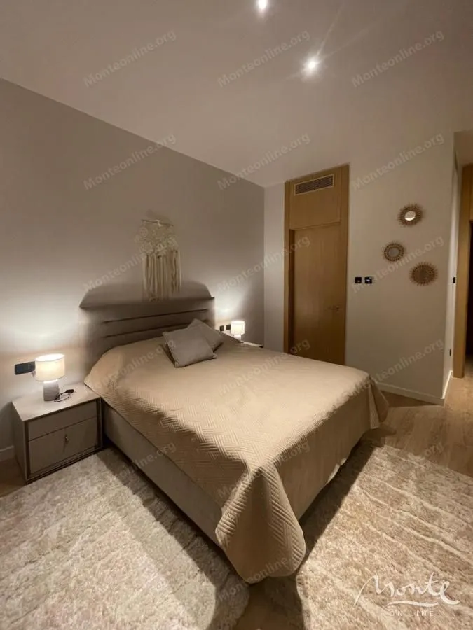 Prodaja, dvosoban stan, 90m², Porto Montenegro, Tivat