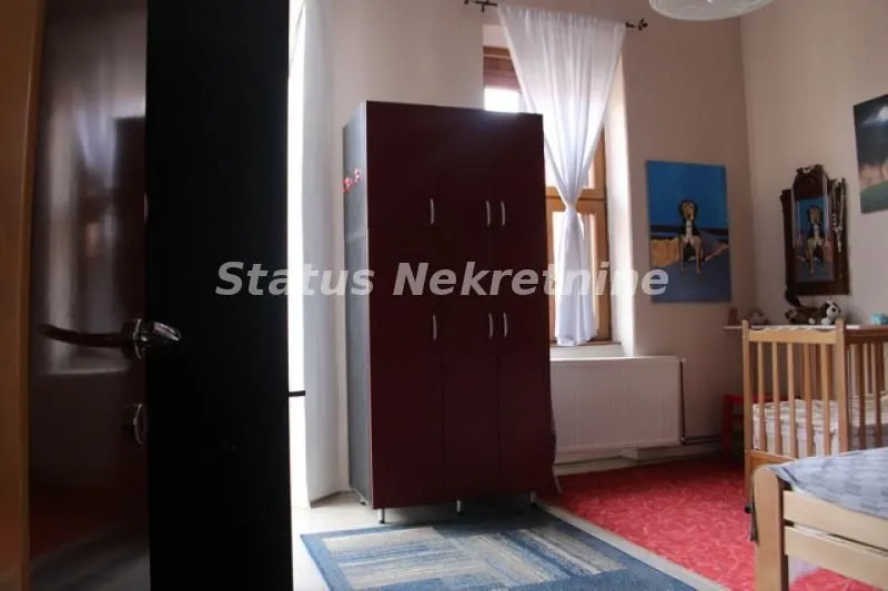 Prodaja, trosoban stan, 81m², Petrovaradin, Novi Sad
