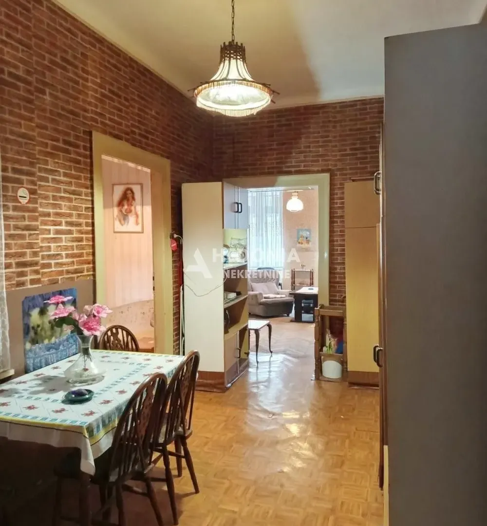 Prodaja, dvosoban stan, 82m², Botanička Bašta, Palilula Sve Podlokacije