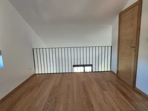 Sale, three bedroom apartment, 98m², Podgorica, Crna Gora - image 12