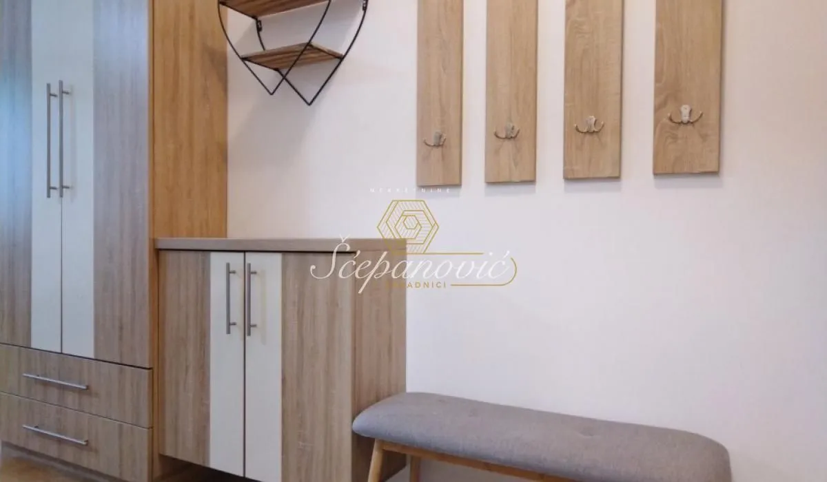 Prodaja, stan, 52m², Sajam, Novi Sad Sve Podlokacije