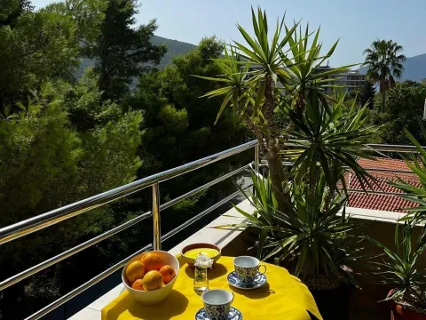 Sale, two bedroom apartment, 73m², Đenovići, Herceg Novi - image 4