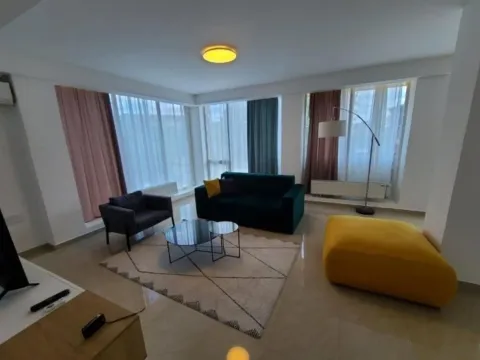 Izdavanje, dvosoban stan, 73m², Bulevar Evrope, Novi Sad Sve Podlokacije - image 3