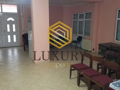 Rent, apartment, 120m², Zlatica, Podgorica - image 17