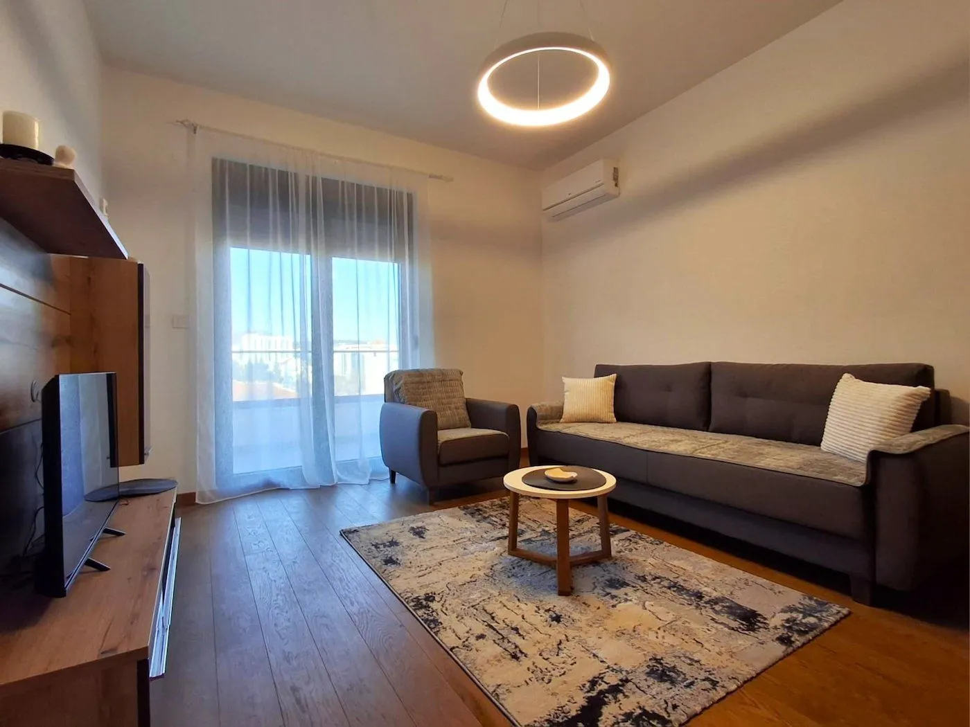 Rent, apartment, 56m², Stara Varoš, Podgorica