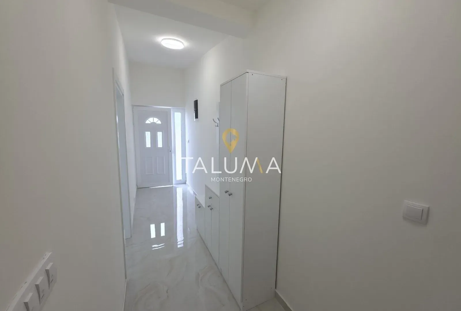Rent, house, 100m², Malo Brdo, Podgorica