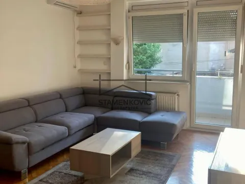 Izdavanje, dvosoban stan, 49m², Centar, Novi Sad - image 1