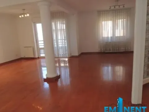 Izdavanje, stan, 203m², Vračar Hram, Vračar Sve Podlokacije - image 2