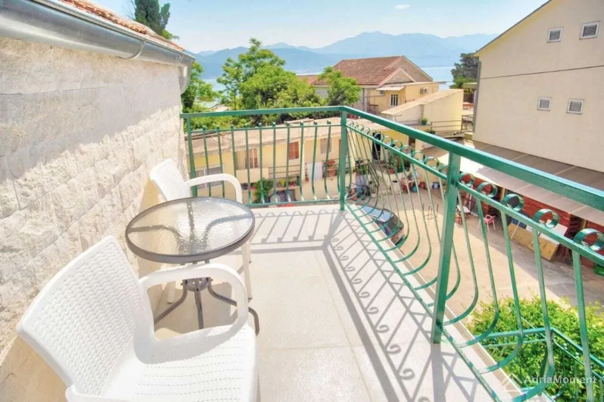 Prodaja, kuća, 200m², Baošići, Herceg Novi
