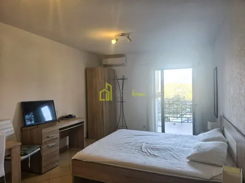 Sale, two bedroom apartment, 66m², Radovići, Tivat - image 2