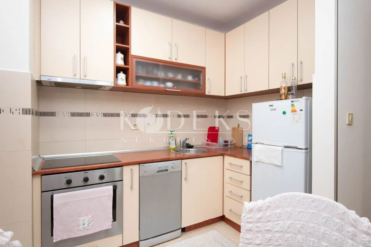 Rent, two bedroom apartment, 69m², Stari Aerodrom, Podgorica
