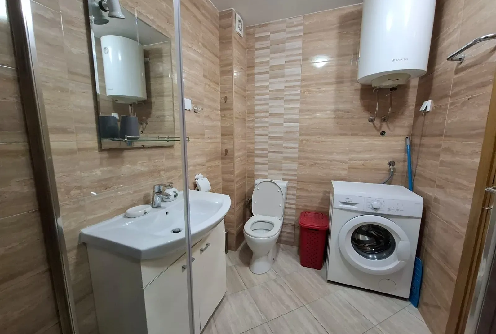 Rent, two bedroom apartment, 75m², Dumidran, Tivat