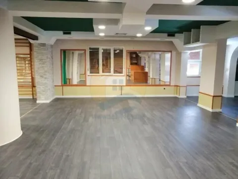 Sale, office space, 250m², Kotor, Crna Gora - image 15