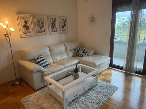 Prodaja, dvosoban stan, 69m², Pobrežje, Podgorica - image 2