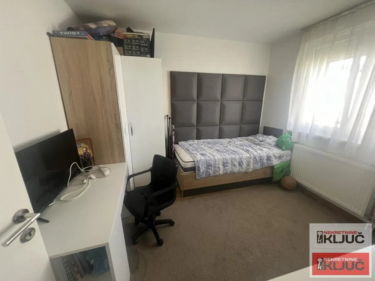 Prodaja, četvorosoban stan, 78m², Adice, Novi Sad Sve Podlokacije