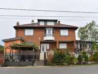 Prodaja, kuća, 825m², Zlatica, Podgorica - image 1