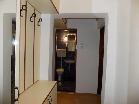 Prodaja, jednosoban stan, 37m², Centar, Jagodina