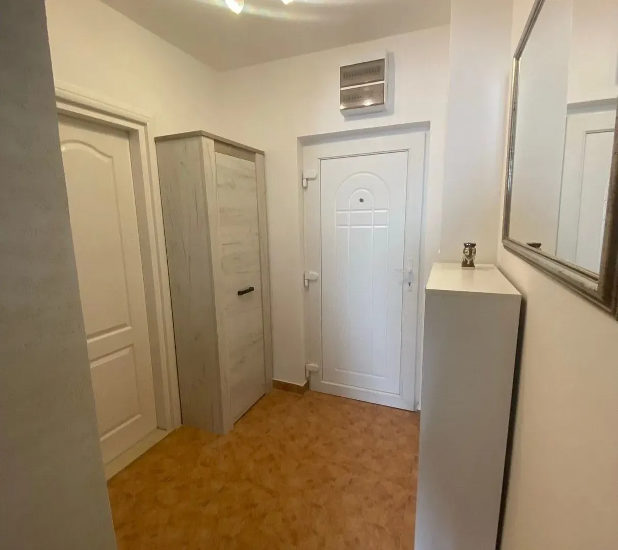 Rent, one bedroom apartment, 40m², Rozino, Budva