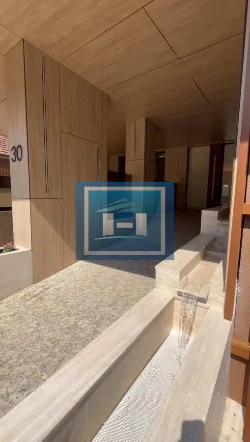 Prodaja, dvosoban stan, 75m², Centar, Paraćin