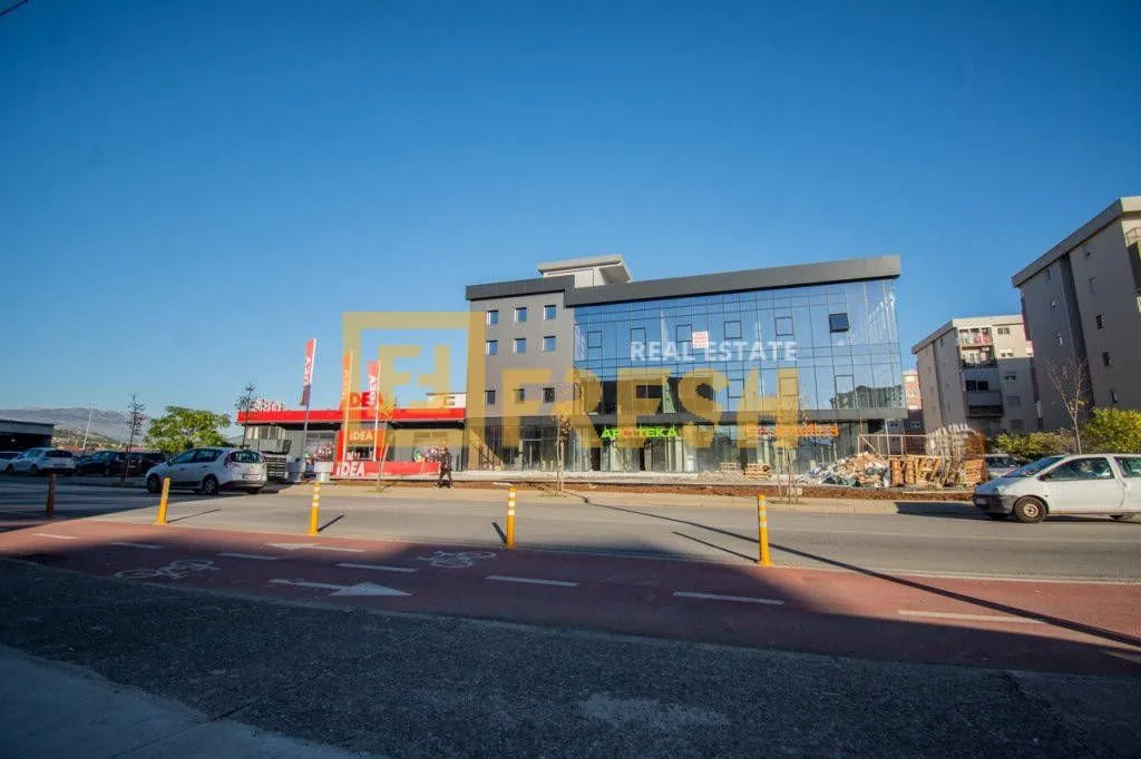 Prodaja, poslovni prostor, 800m², Zabjelo, Podgorica