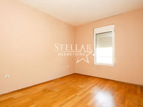 Rent, two bedroom apartment, 69m², Ljubović, Podgorica - image 9