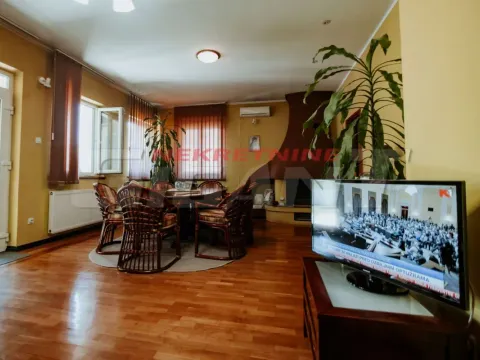 Sale, house, 242m², Arandjelovac, Srbija - image 2