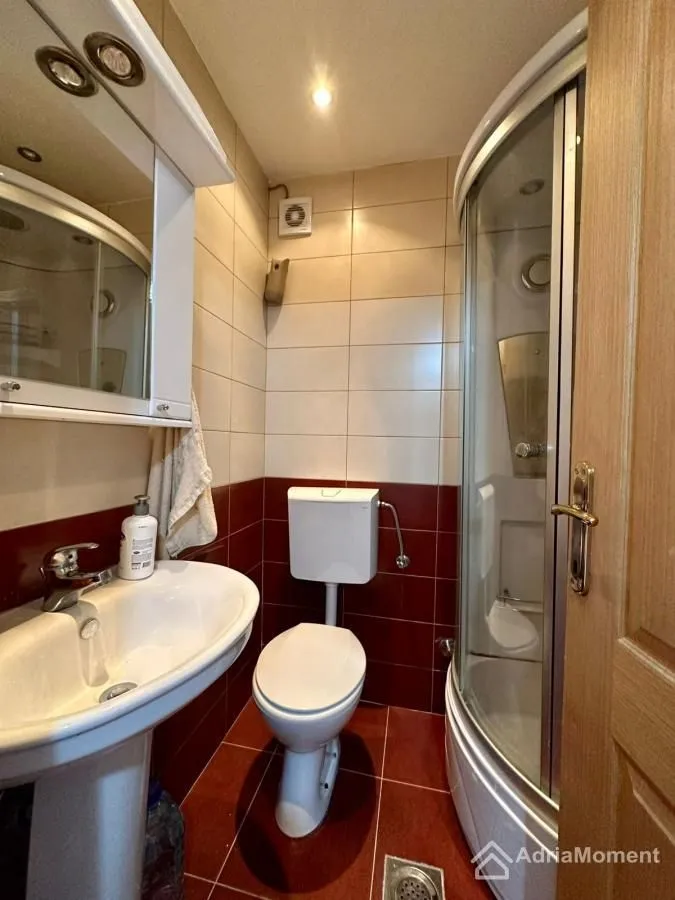 Prodaja, trosoban stan, 90m², Petrovac, Budva