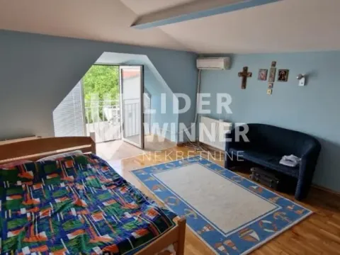 Izdavanje, kuća, 190m², Čukarica, Beograd - image 8