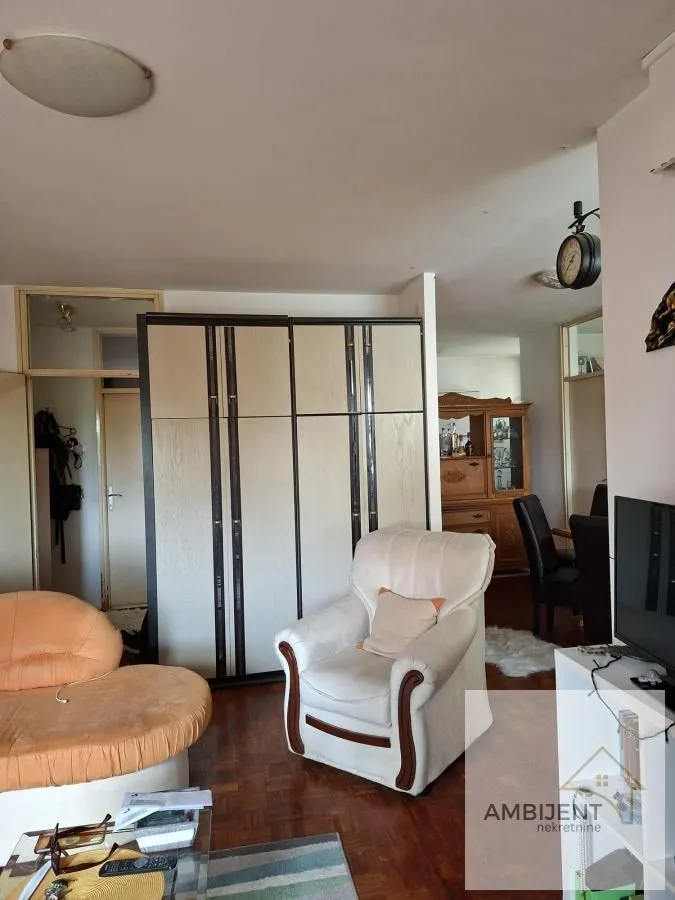 Sale, two bedroom apartment, 54m², Banjica, Voždovac Sve Podlokacije