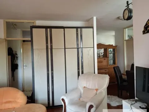 Sale, two bedroom apartment, 54m², Banjica, Voždovac Sve Podlokacije - image 2