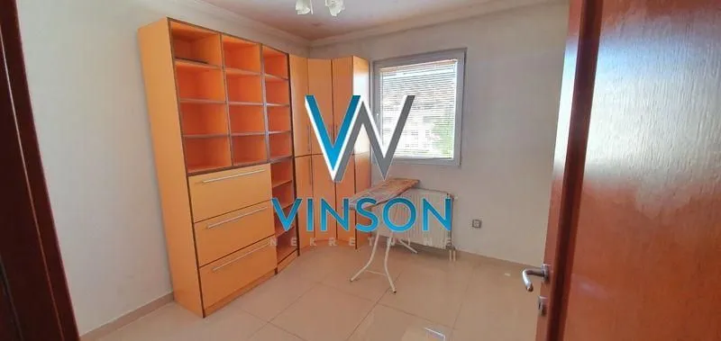 Rent, four bedroom apartment, 198m², Petrovaradin, Novi Sad