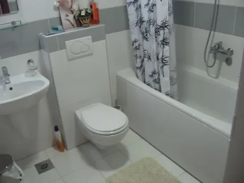 Rent, two bedroom apartment, 75m², City Kvart, Podgorica - image 9