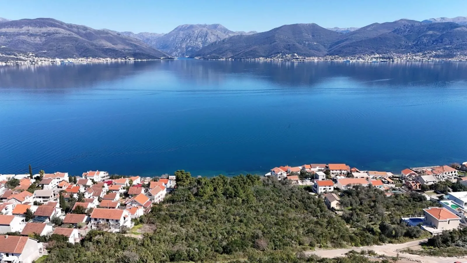 Prodaja, plac, 22000m², Krašići, Tivat