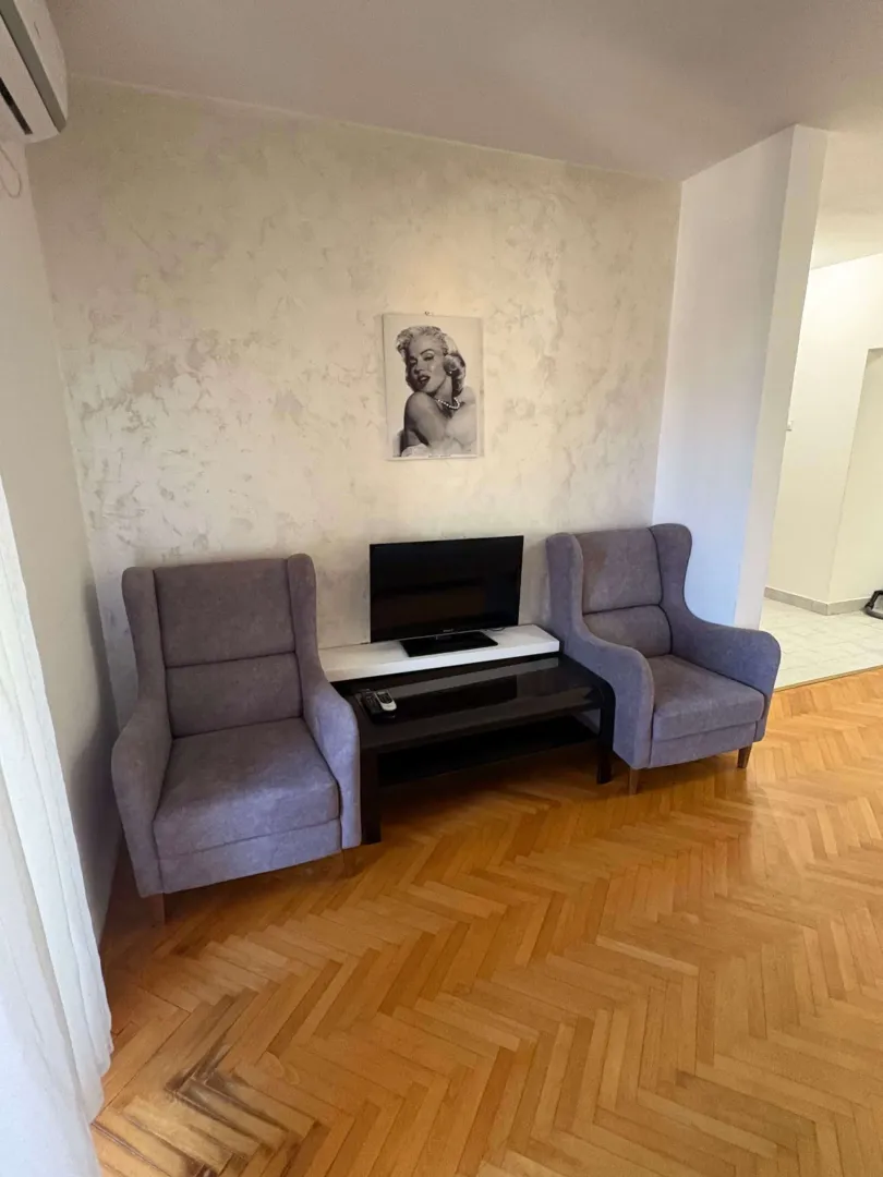 Rent, one bedroom apartment, 54m², Momišići, Podgorica