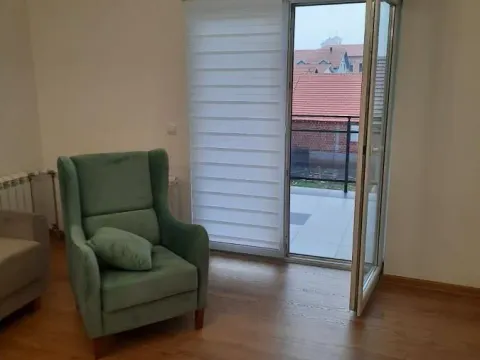 Izdavanje, dvosoban stan, 58m², Rupčine, Beograd - image 2