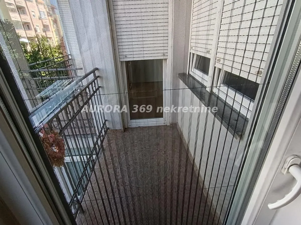 Prodaja, dvosoban stan, 59m², Nova Detelinara, Novi Sad Sve Podlokacije