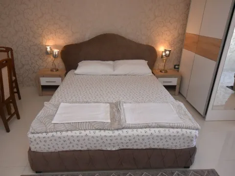 Prodaja, stan, 45m², Herceg Novi, Crna Gora - image 7