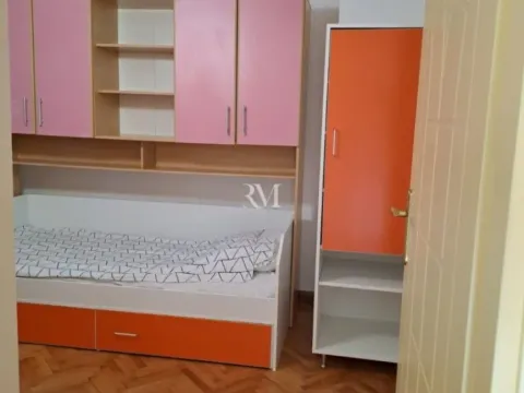 Izdavanje, trosoban stan, 100m², Seljanovo, Tivat - image 8