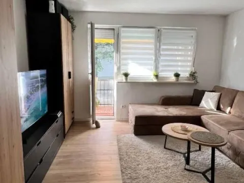 Sale, one bedroom apartment, 32m², Čukarica, Beograd - image 3