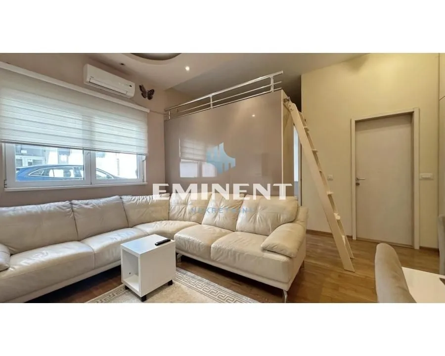 Rent, apartment, 38m², Stari Grad, Beograd