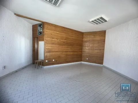 Sale, office space, 30m², Centar, Ćuprija - image 2